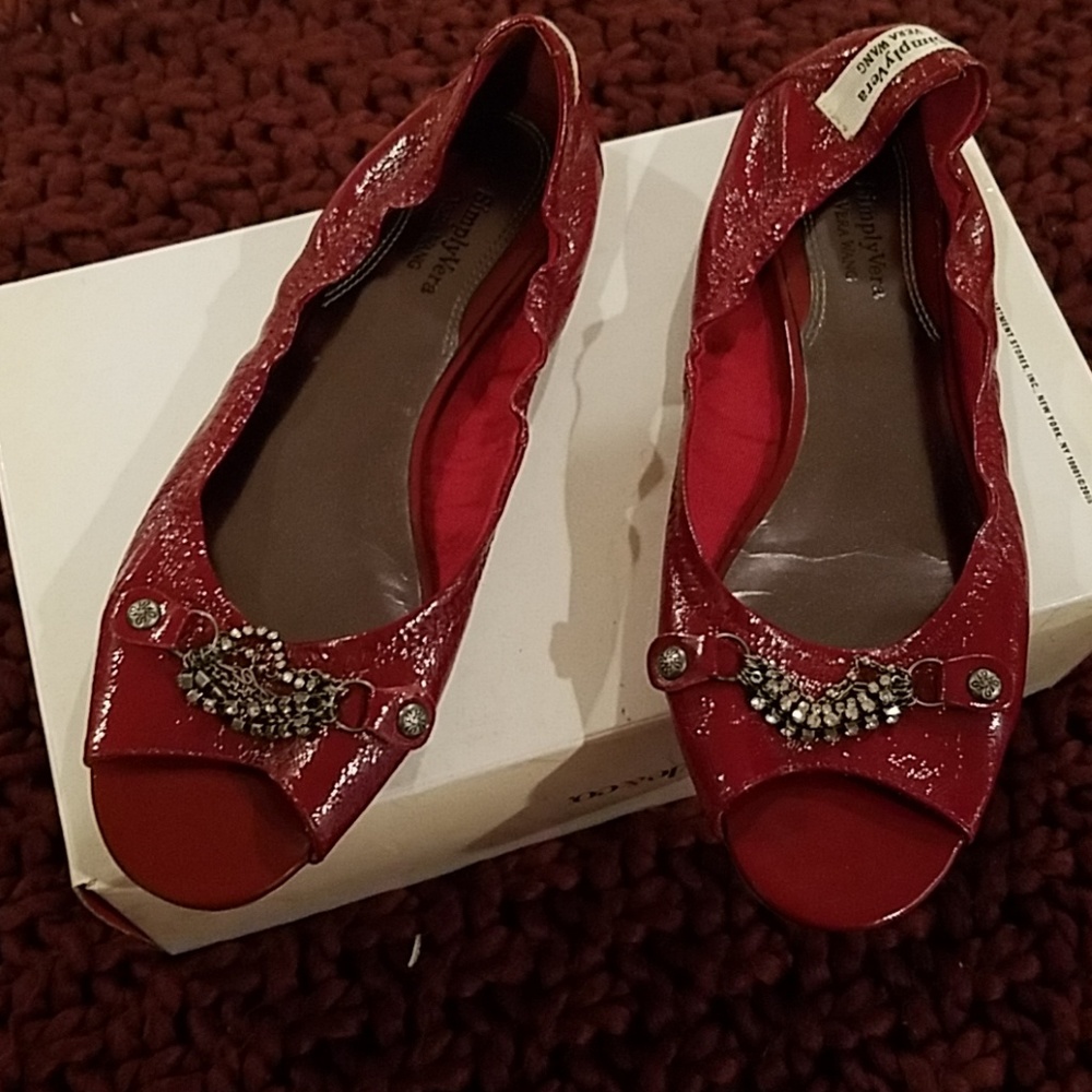 Vera wang red patent peep toe